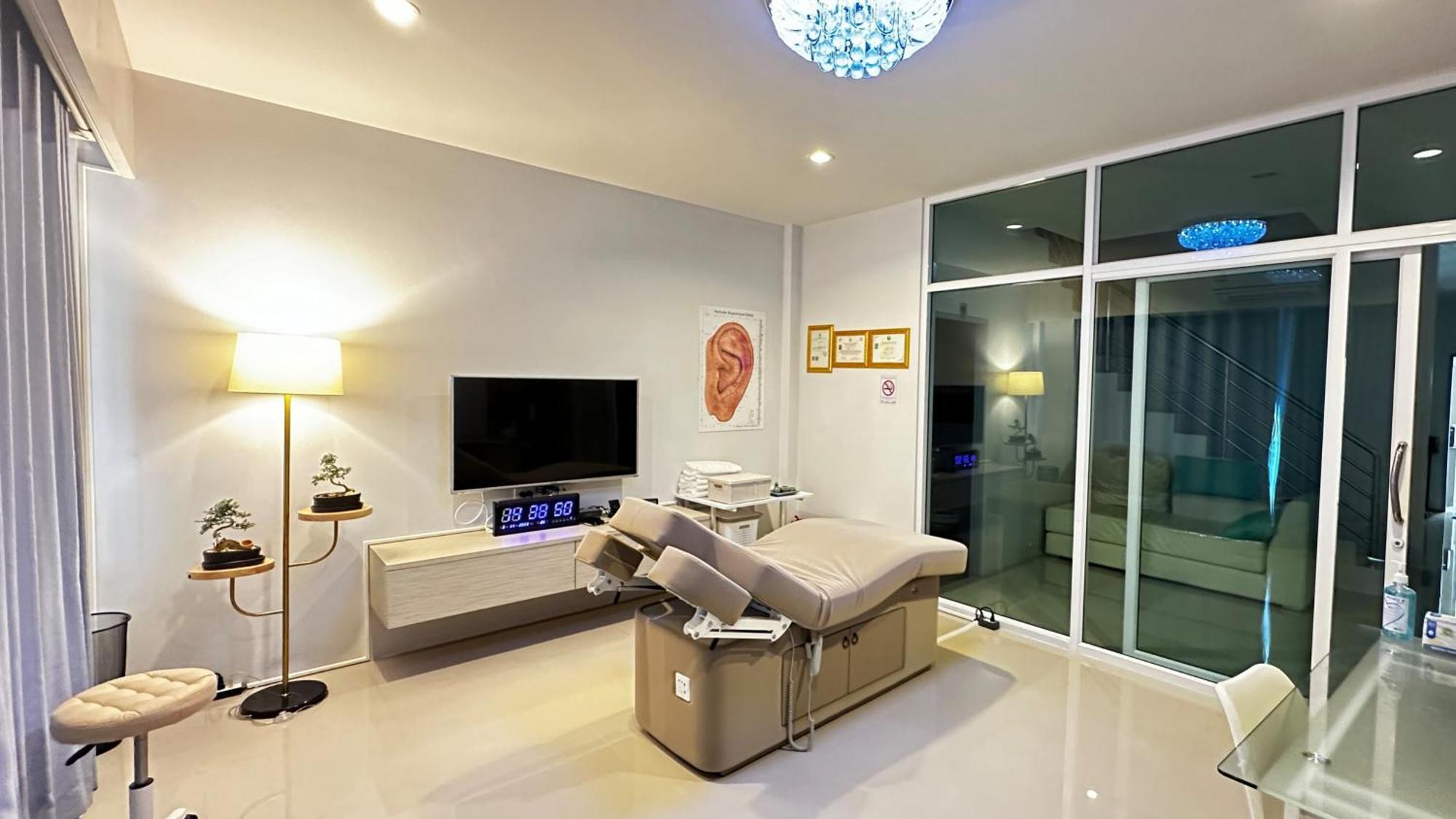 לינה וארוחת בוקר קראבי Auriflex House מראה חיצוני תמונה